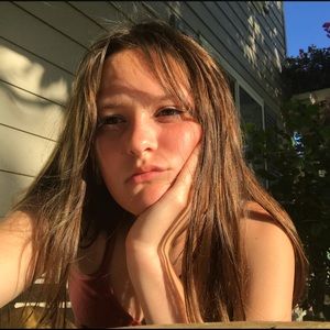 Meet your Posher, Jewels